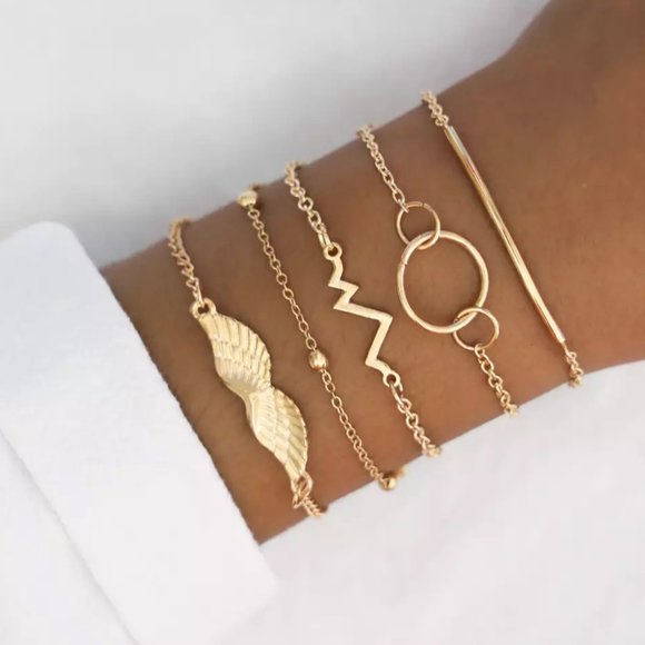 Jewelry - Angel wing Bracelet set (last one)